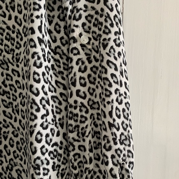 Limited Button Up Top - Picture 2 of 3